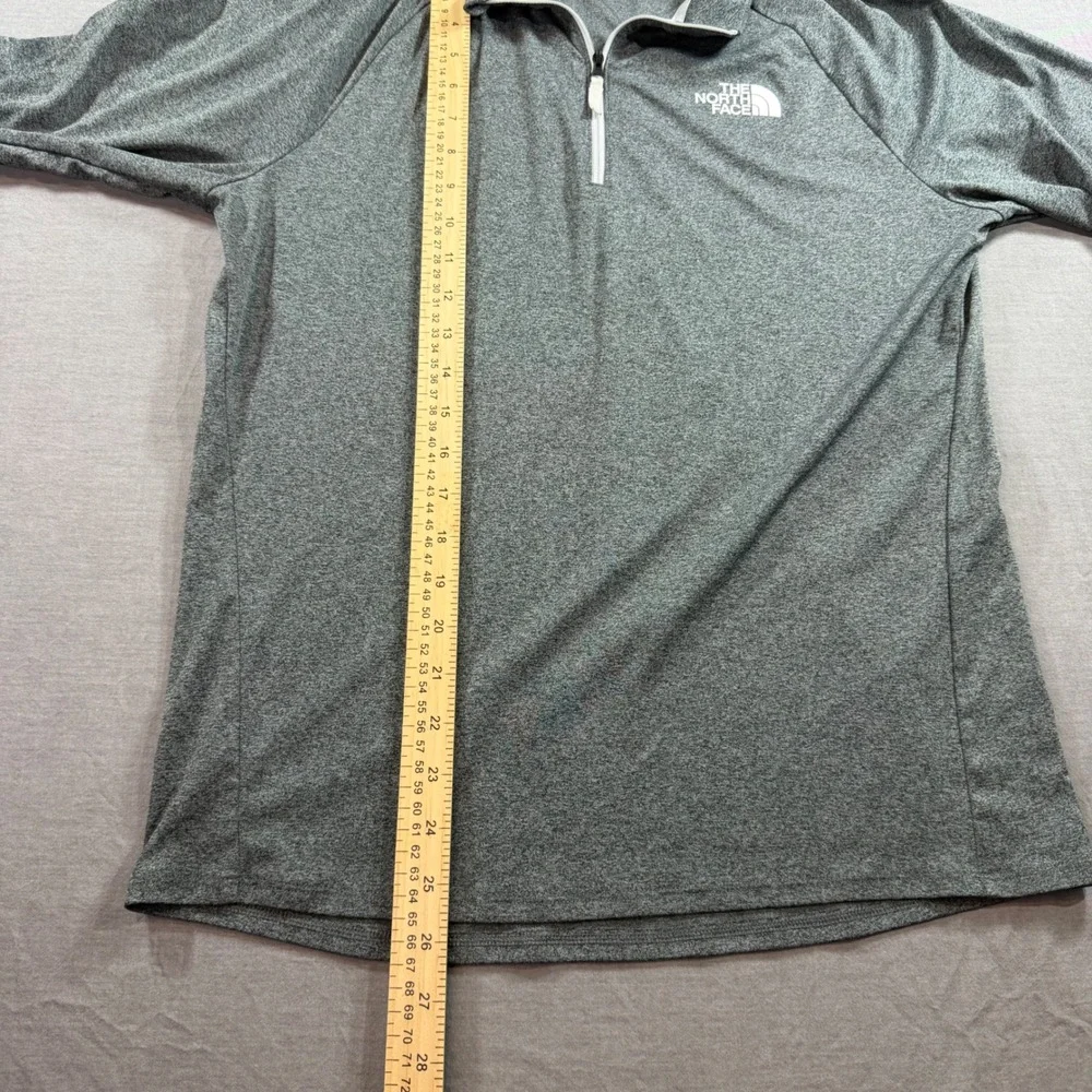 The North Face 1/4‎ Zip Pullover Mens M Gray Excellent Heathered Long Sleeve Top